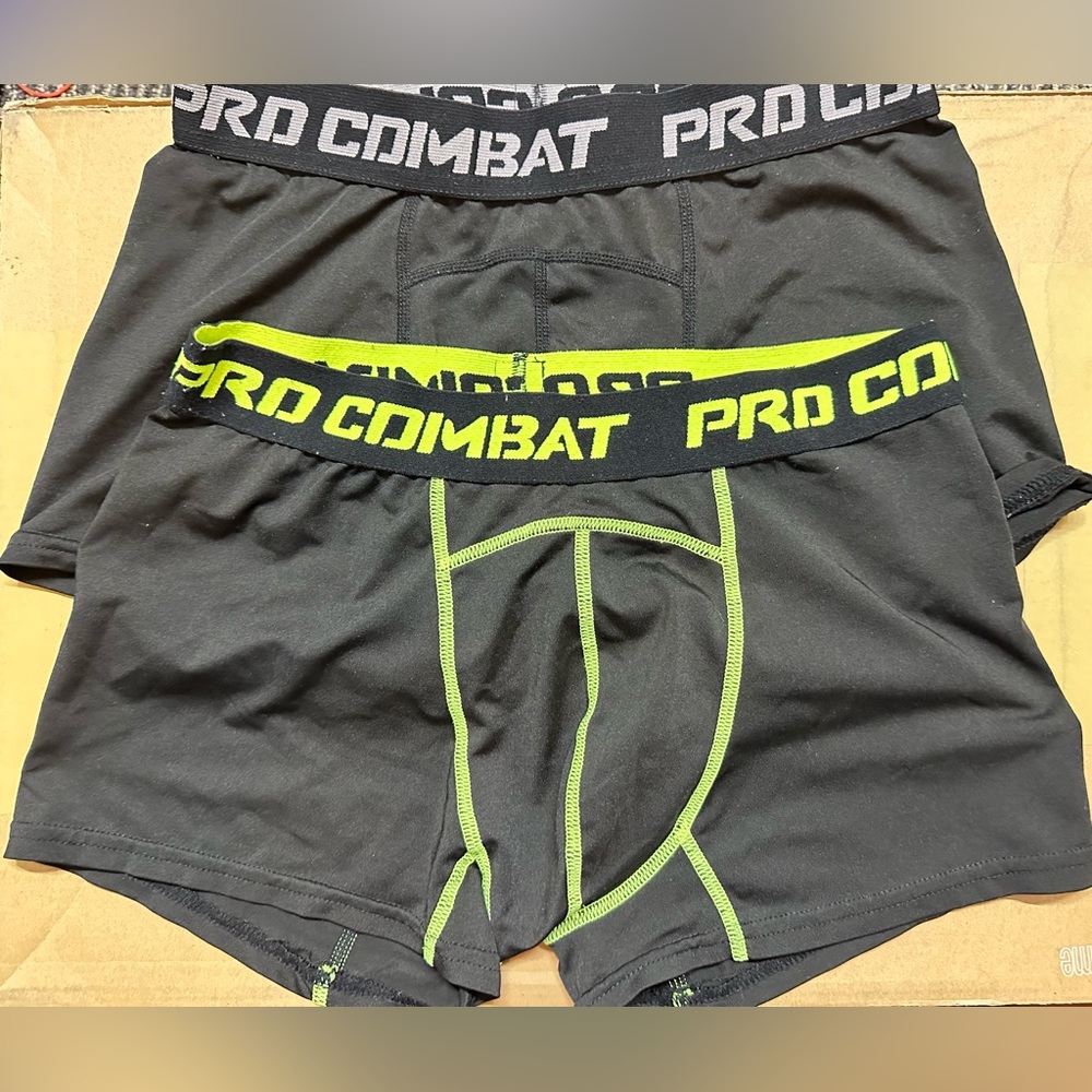 Moving sell : used underwear no brand still in good condition waist 32-34”